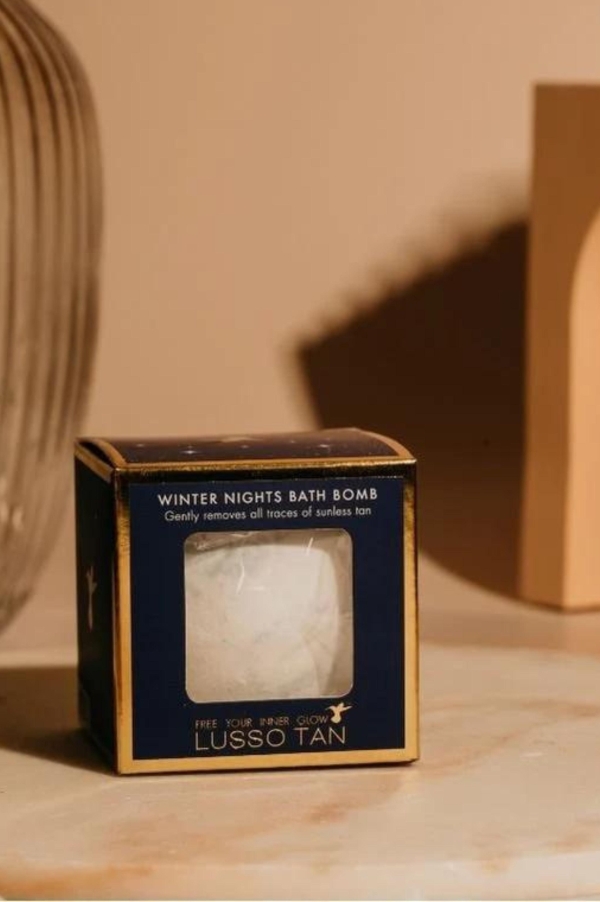 Lusso Tan Winter Nights Tan Removing Bath Bomb